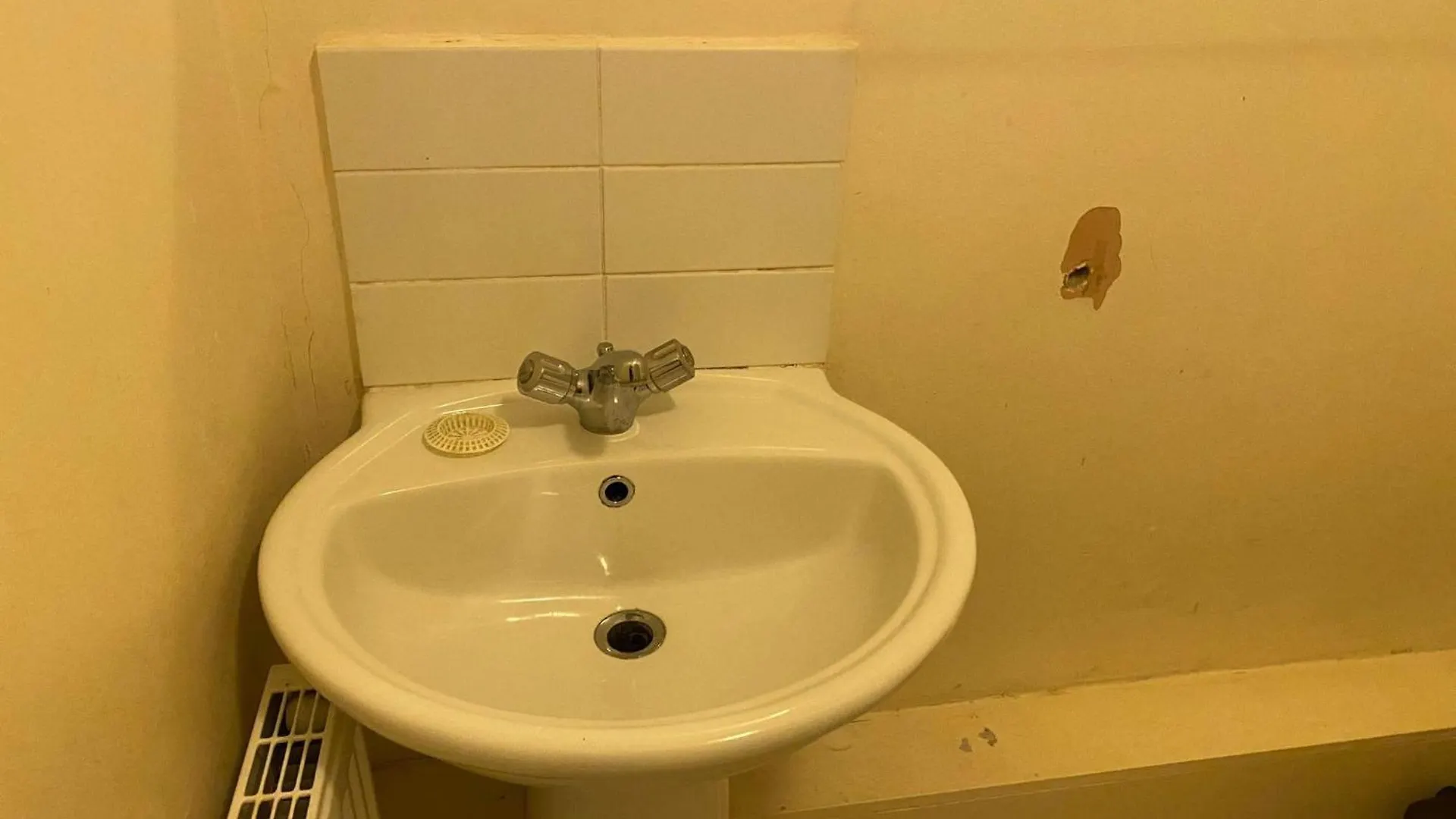 Modern Apt 3 Bedrooms Near Dundrum Dublin